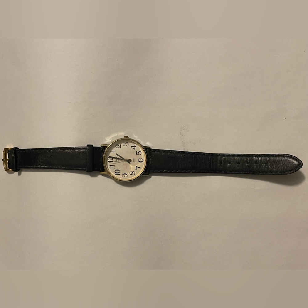 Vintage women’s Timex Quartz watch/timepiece